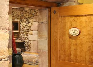 Puerta del hotel